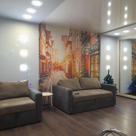 Modern Studio 15 Min To The City Centre リヴィウ エクステリア 写真